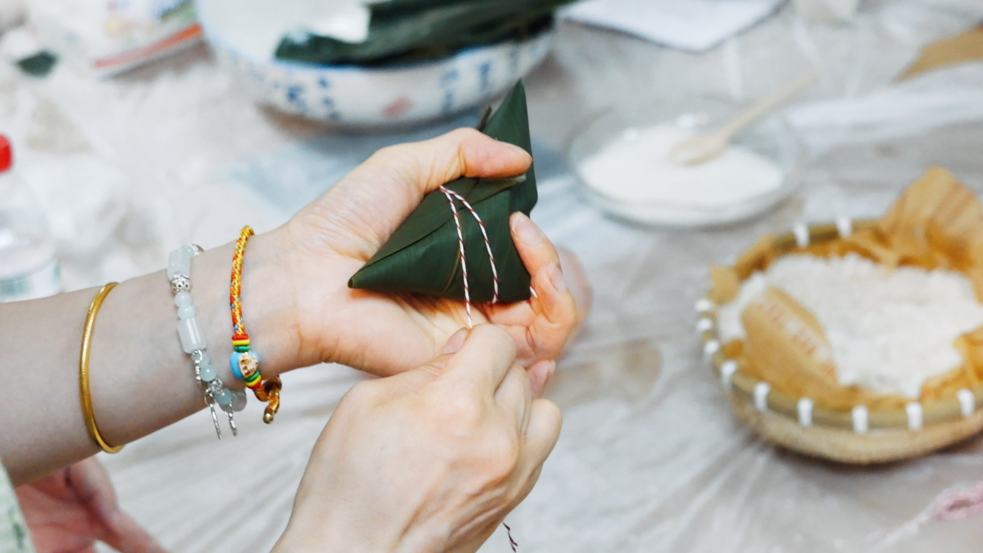 “盛夏粽头戏，端午放粽嗨”公司举办端午民俗活动